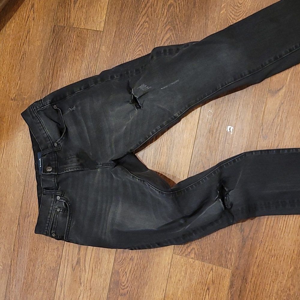 Aero ripped jeans